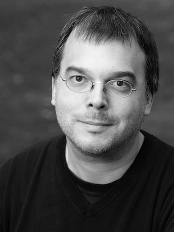 Black and white portrait photo of Henning Trüper